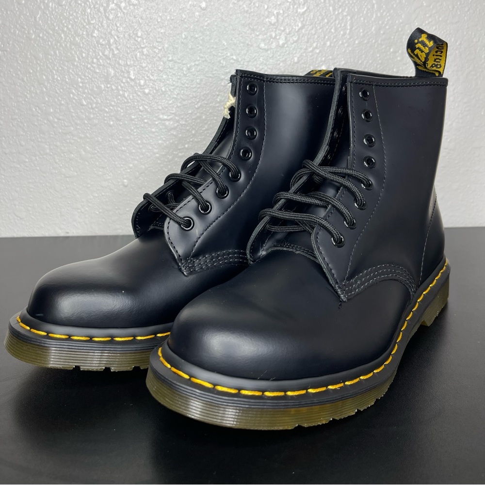 Dr Martens 1460 Black Smooth Unisex Leather Lace Up Boots